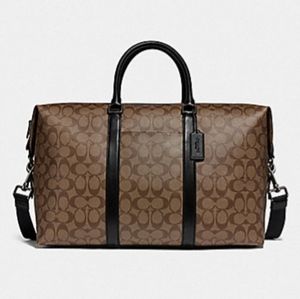 Nwt Coach Men's Trekker Duffel bag